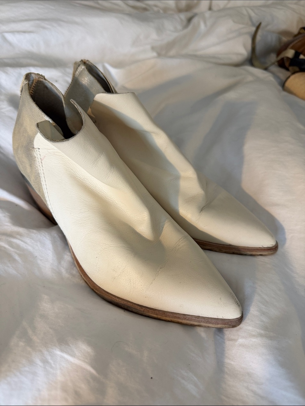 Dolce Vita White Leather Pointed Toe Western Ankle Boots